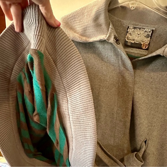 Free People Grey jacket or cape - Picture 6 of 8